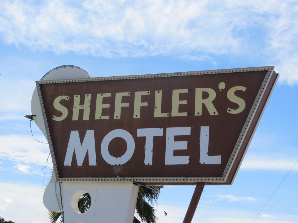 Sheffler'S Motel Salome Esterno foto